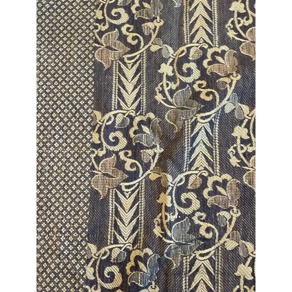 Madhur Textiles Sholapur Traditional Handwoven Fabric 50” X 86” Signed